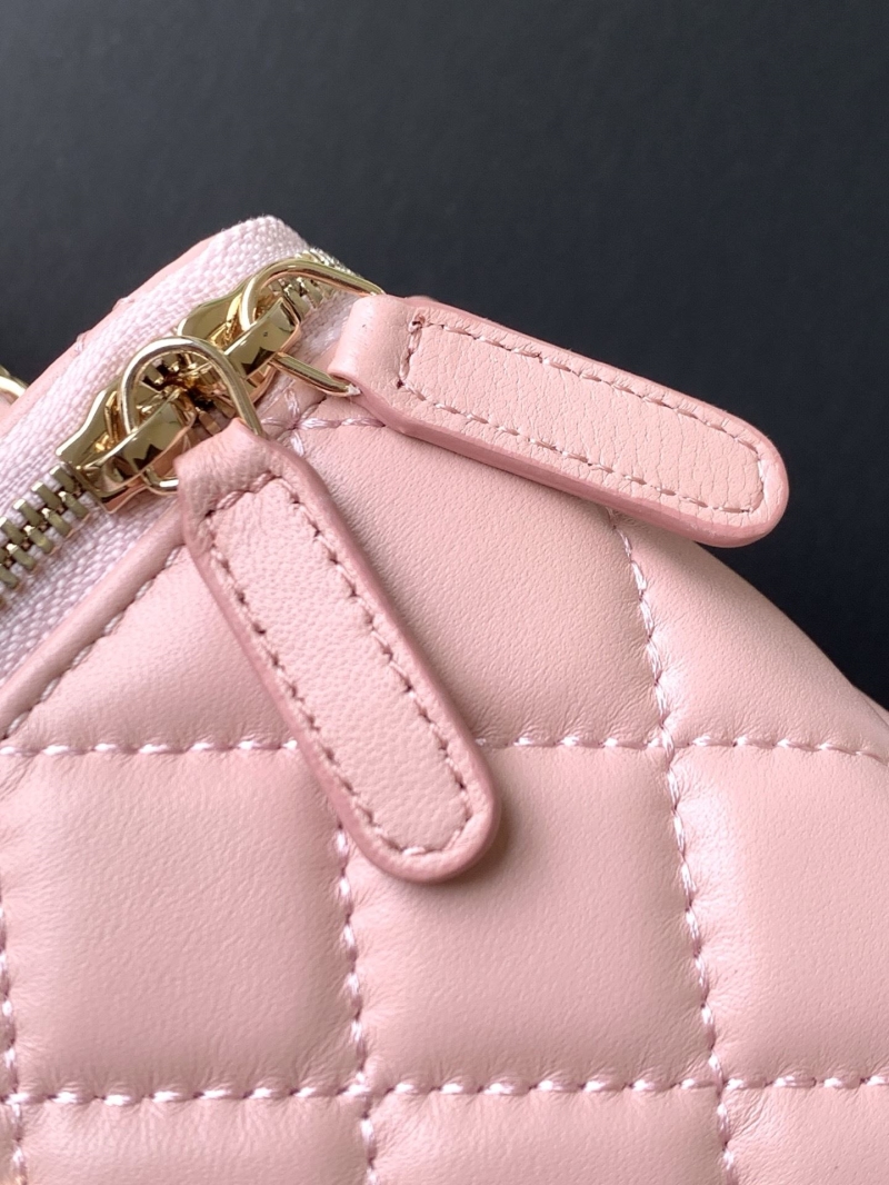 Ch**el cosmetic bags